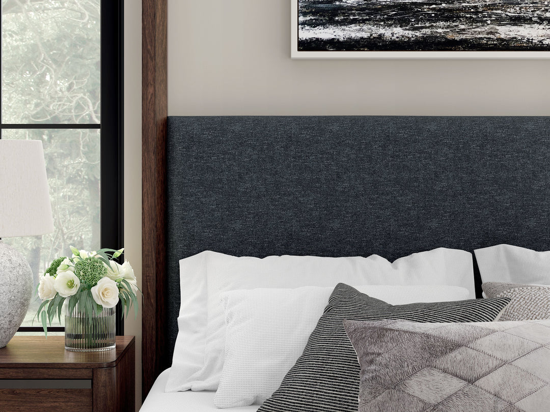 ashley-furniture-pcb857b6-dilenno-canopy-bed