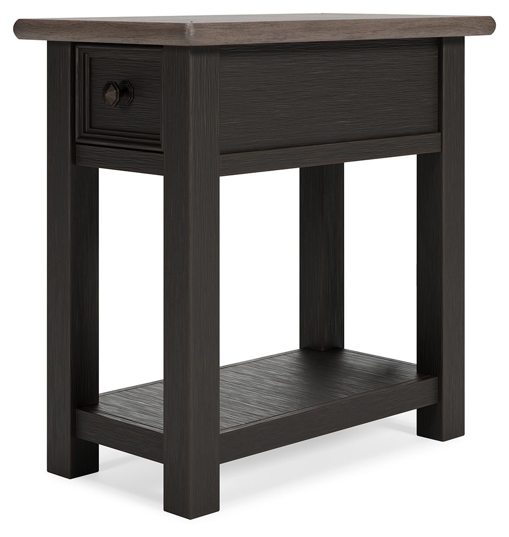 ashley-furniture-t736-107-tyler-creek-chair-side-table
