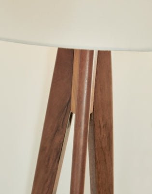 Dallson Floor Lamp - Dark Brown Floor Lamp modern furniture Contempo Furniture