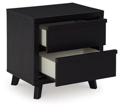Danziar Nightstand - Black Nightstand w/ Charging Station modern furniture Contempo Furniture