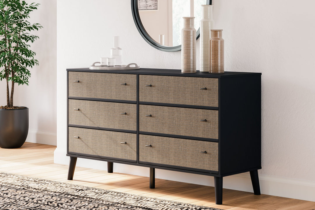 ashley-furniture-eb1198-231-charlang-dresser