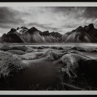 Delstone Wall Art - Black Framed Prints modern furniture Contempo Furniture