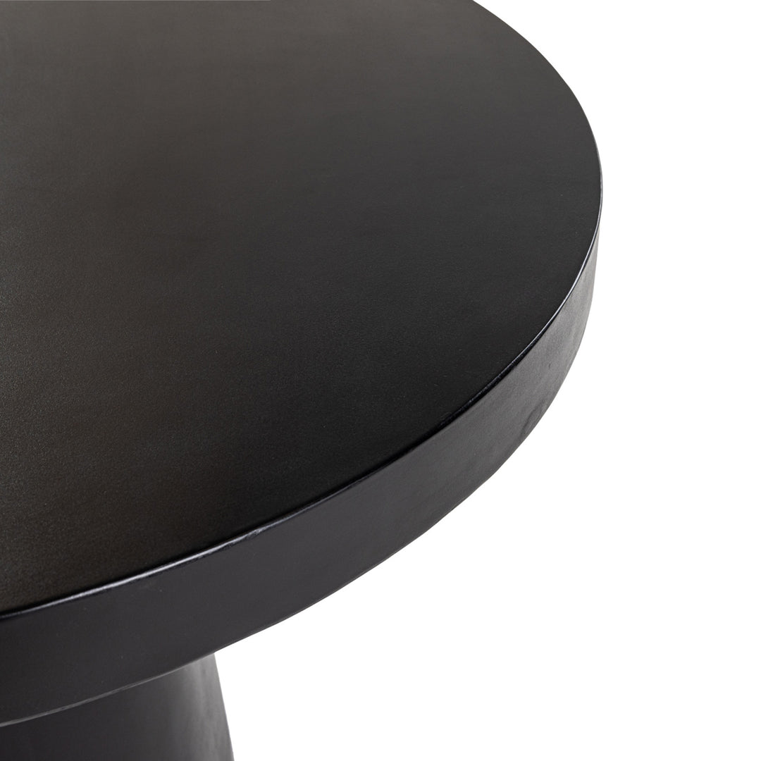 Desoto - Modern Black Concrete Round Dining Table