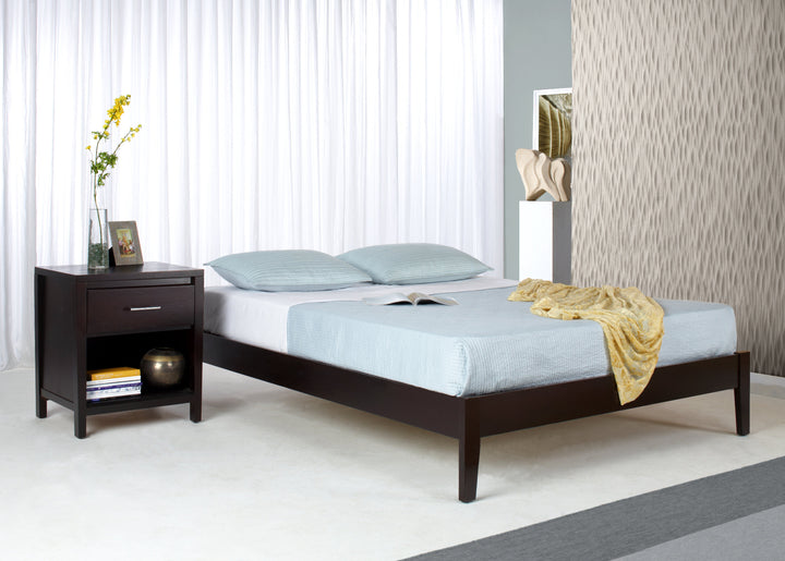 simple-wood-platform-full-bed