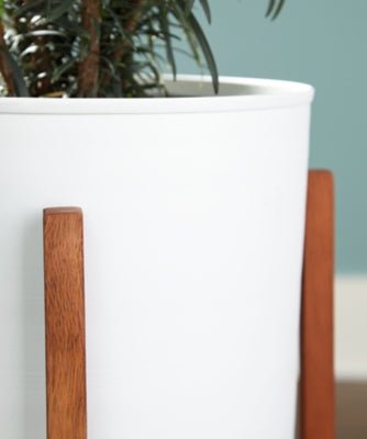 Dorcey Planter (Set of 2) - Light Brown Planters modern furniture Contempo Furniture