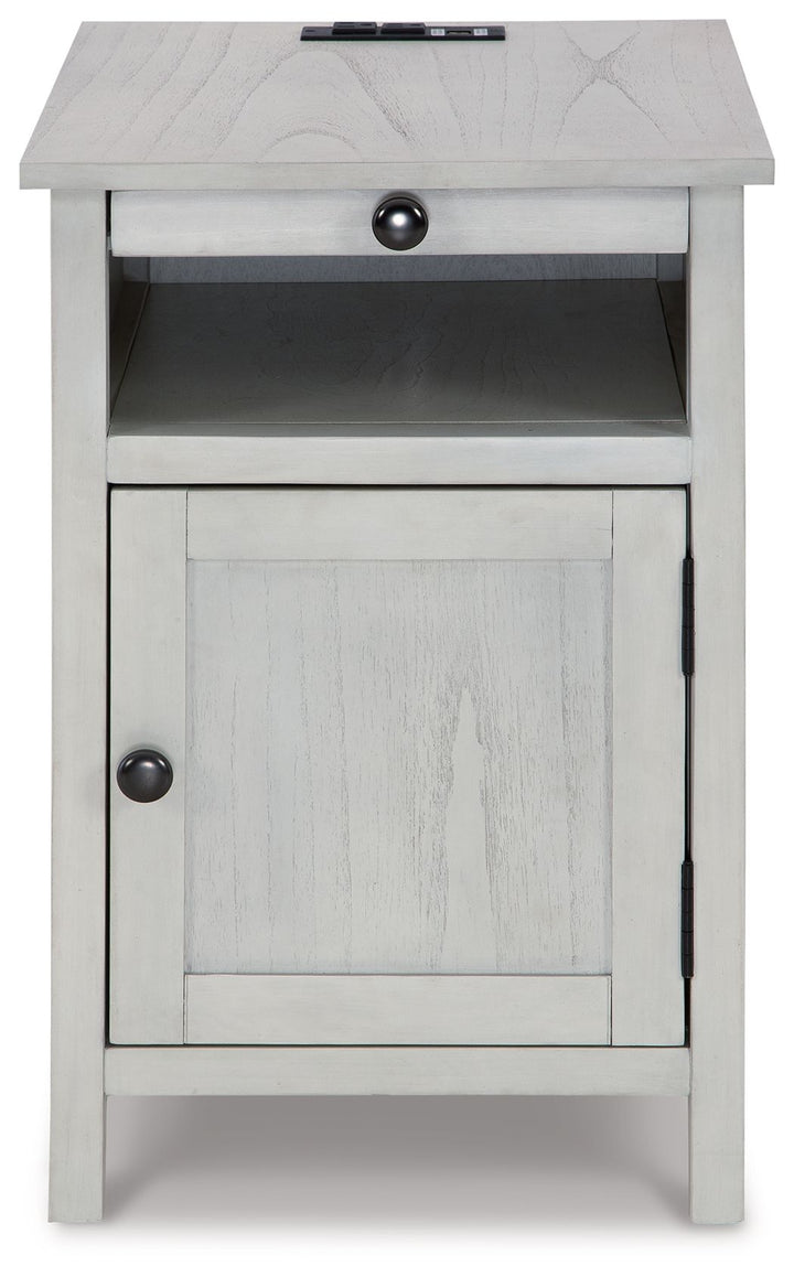 ashley-furniture-t300-517-treytown-chair-side-table