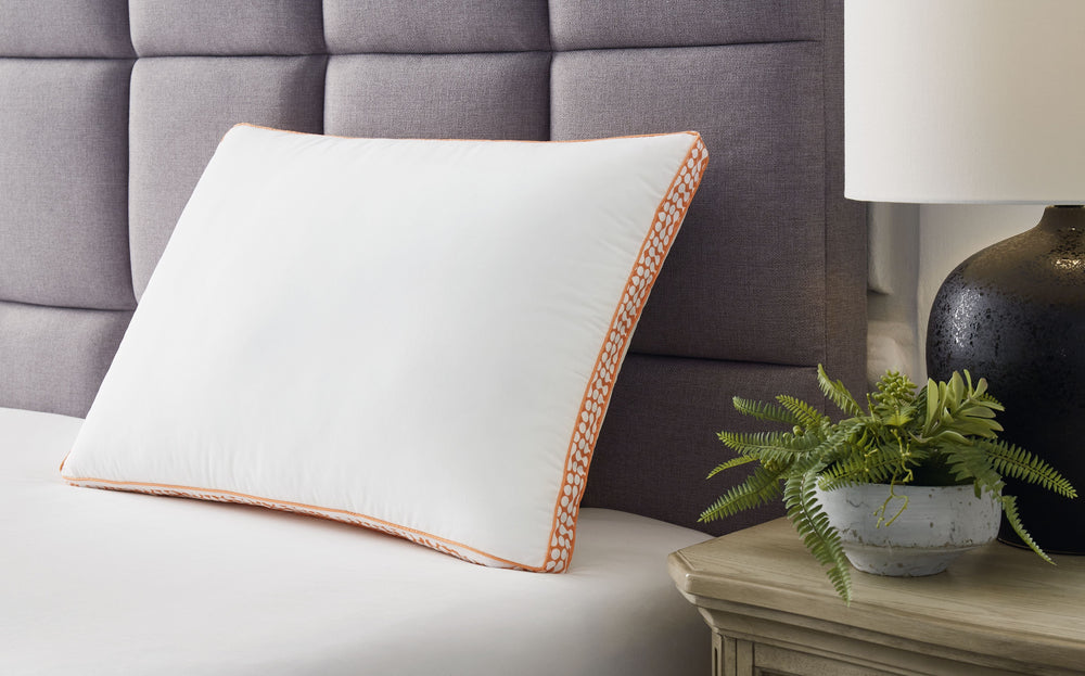 Zephyr 2.0 - 3-in-1 Pillow - White / Orange