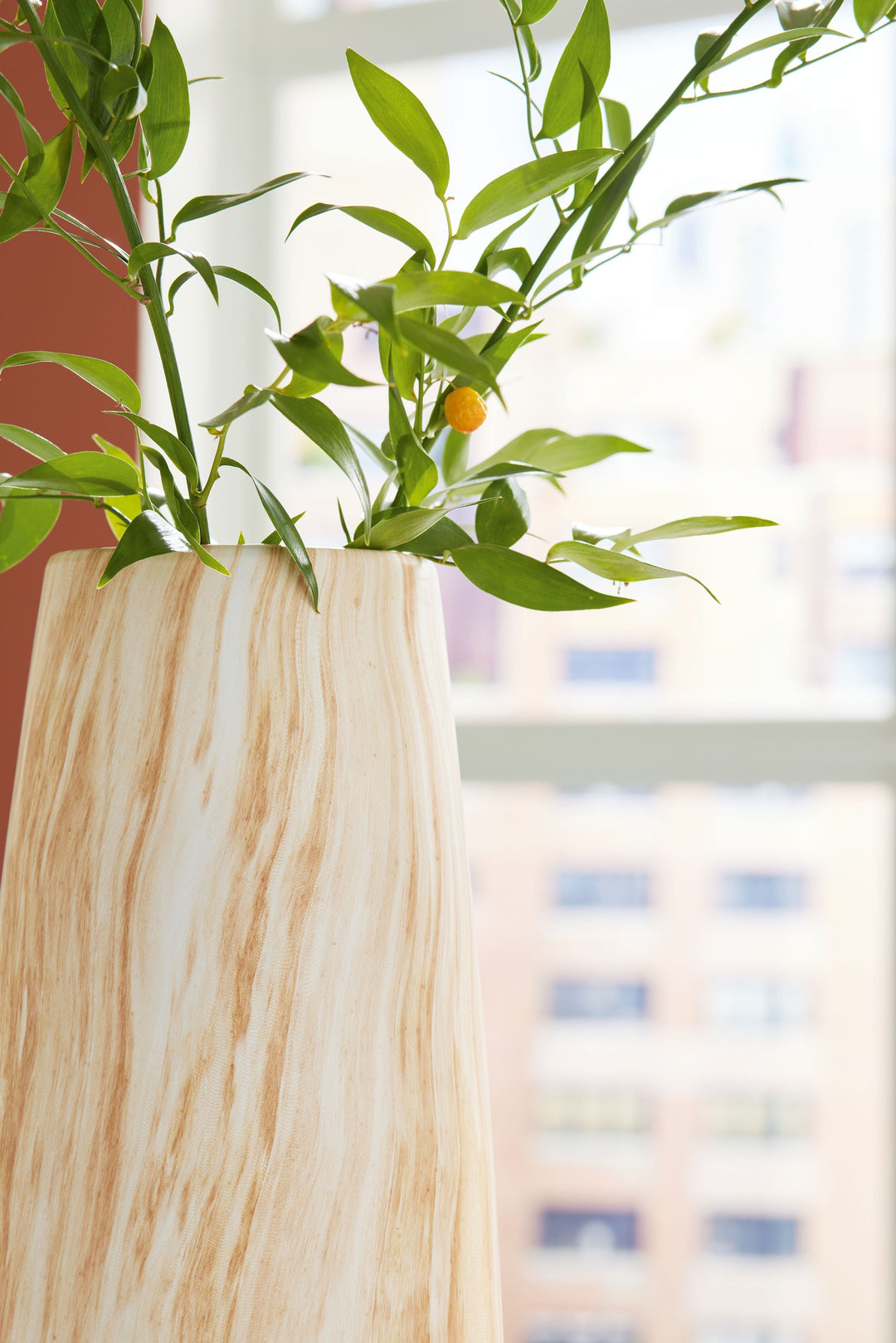 Cammen - Vase - 14" - Tan / White