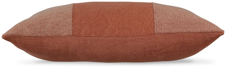 Dovinton - Pillow (Set of 4) - Red