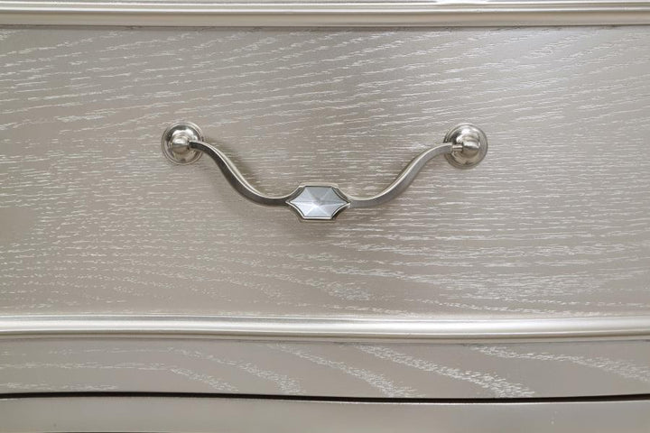 Evangeline - 9 - Drawer Dresser - Silver Oak Dressers modern furniture Contempo Furniture