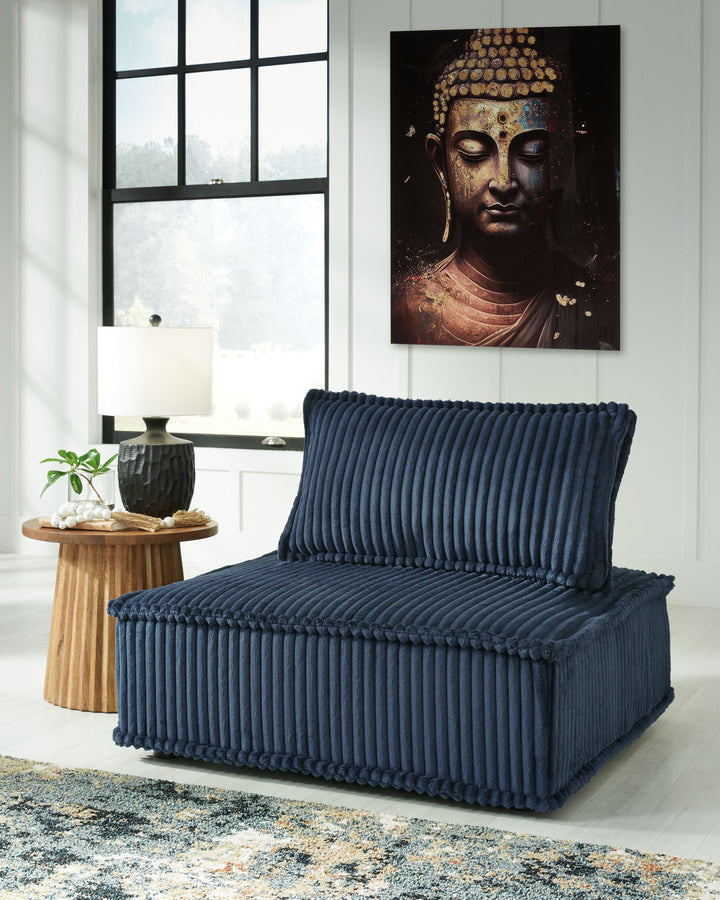 Bales - Accent Chair - Navy
