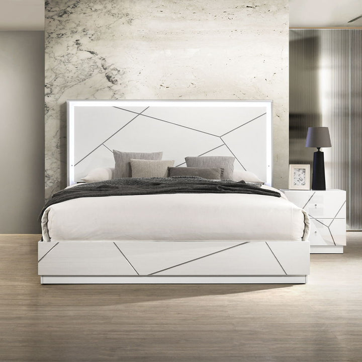 Esther - Queen Bed With LED - White / Silver