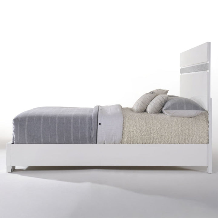 naima-ii-eastern-king-bed-white-high-gloss