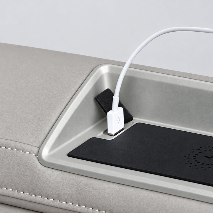Osaki Titan Forma 3D+2D Massage Chair - USB charging