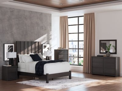 Fraluna Dresser - Dark Gray Dresser modern furniture Contempo Furniture