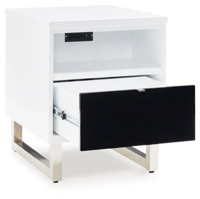 Gardoni Chairside End Table - White Chair Side Table modern furniture Contempo Furniture