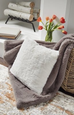 Gariland Pillow - White Throw Pillow modern furniture Contempo Furniture