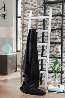 Gayelery Throw - Black Throw modern furniture Contempo Furniture