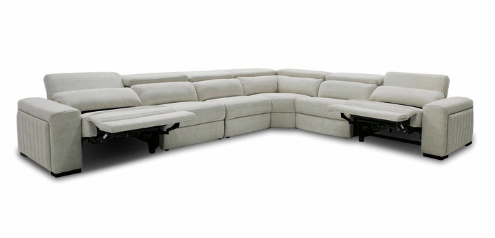 Gering - Modern Beige Fabric Sectional With 2 Power Recliners
