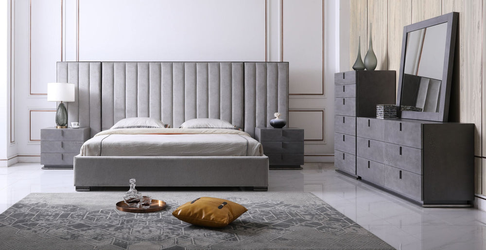 Eastern King Buckley - Grey & Black Stainless Steel Bedroom Set