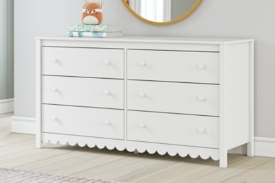 Hallityn Dresser - White Dresser modern furniture Contempo Furniture