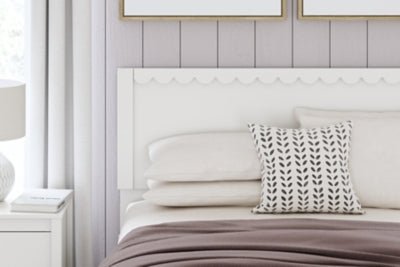 Hallityn Full Panel Platform Bed - White Panel Bed modern furniture Contempo Furniture