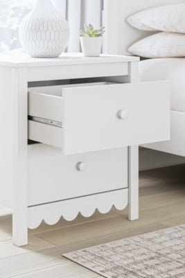 Hallityn Nightstand - White Nightstand modern furniture Contempo Furniture