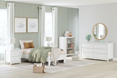 Hallityn Twin Platform Bed - White Platform Bed modern furniture Contempo Furniture