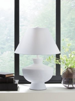 Harelwood Table Lamp - White Table Lamp modern furniture Contempo Furniture