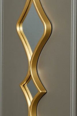 Harriswood Accent Mirror Set (Set of 2) - Gold Accent Mirror modern furniture Contempo Furniture