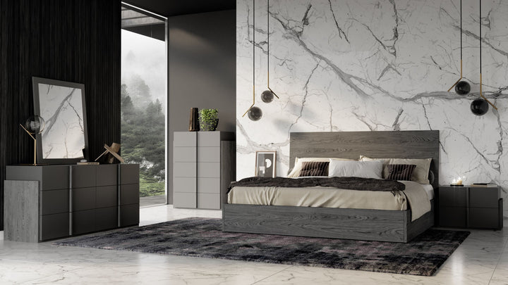 Lucia - Queen Italian Modern Matte Grey / Elm Grey Bed