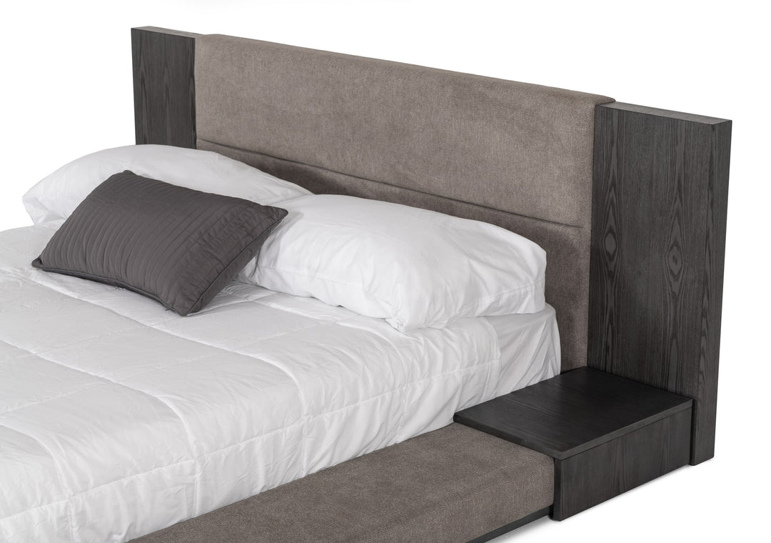 Jagger California King Modern Grey Bed