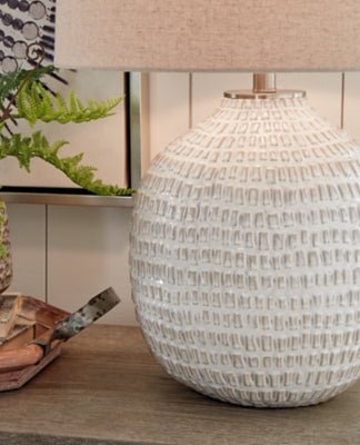 Jamon Table Lamp - Beige Table Lamp modern furniture Contempo Furniture