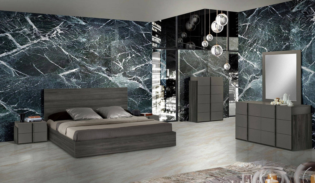 Lucia - Queen Italian Modern Matte Grey / Elm Grey Bed