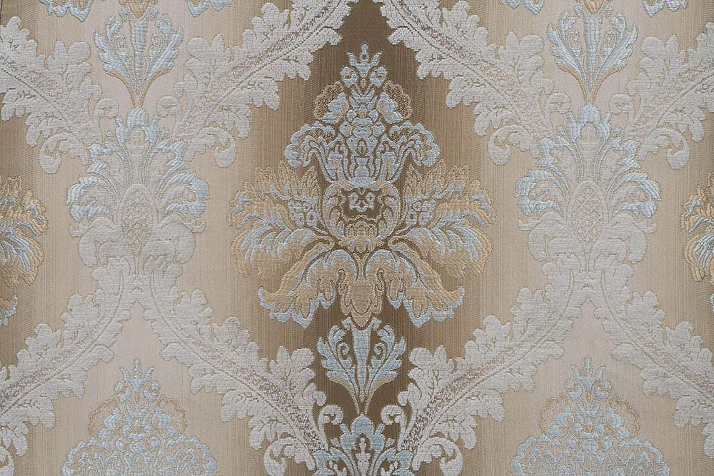 Sorina Chair with 2 Pillows