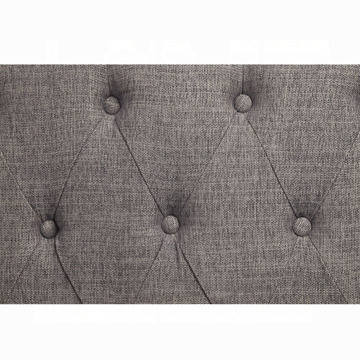 Florian Sofa With 4 Pillows