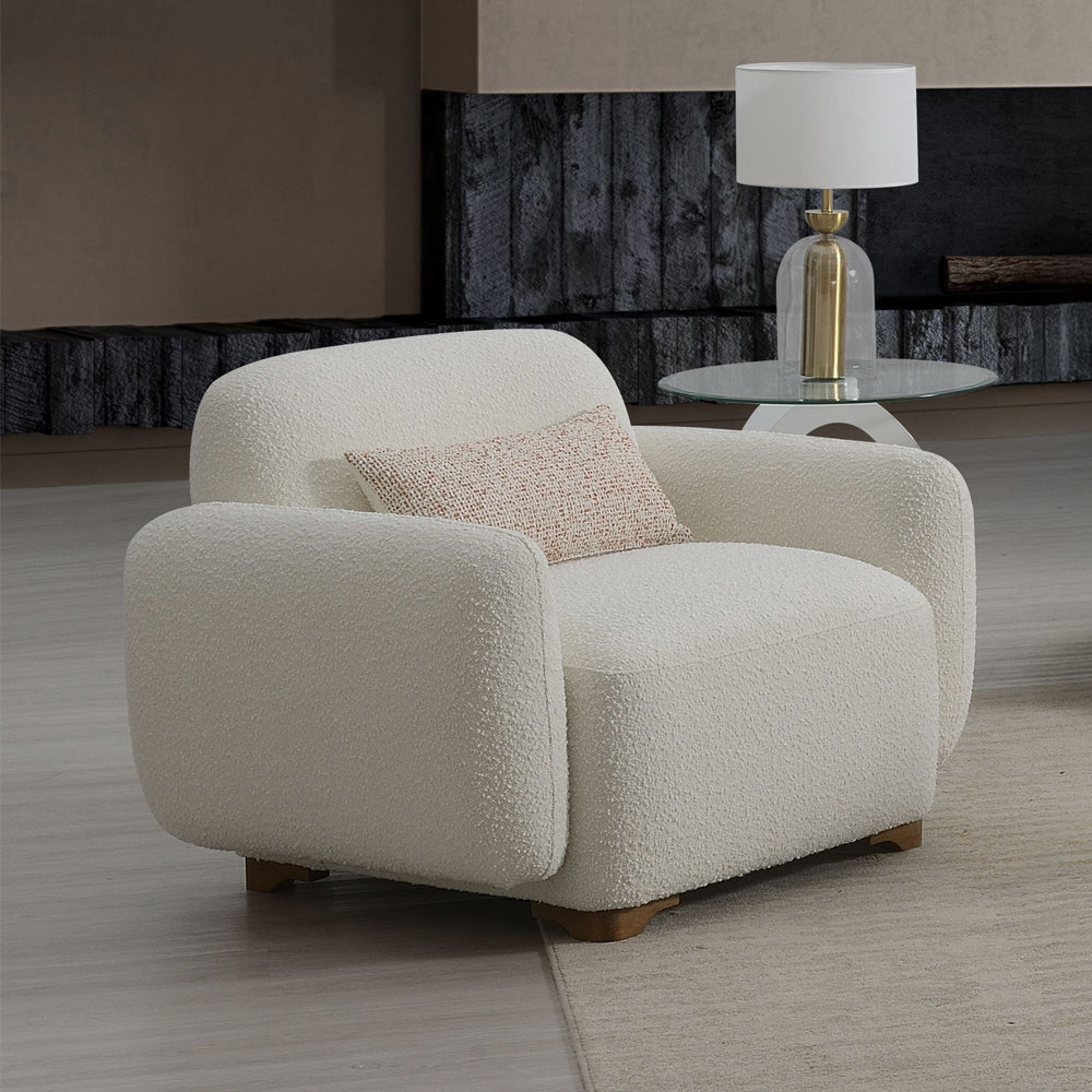 Darius Chair with Pillow