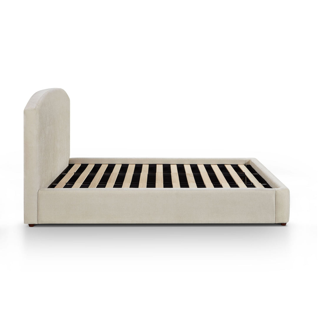 Leah Cream Performance Chenille Bed - King