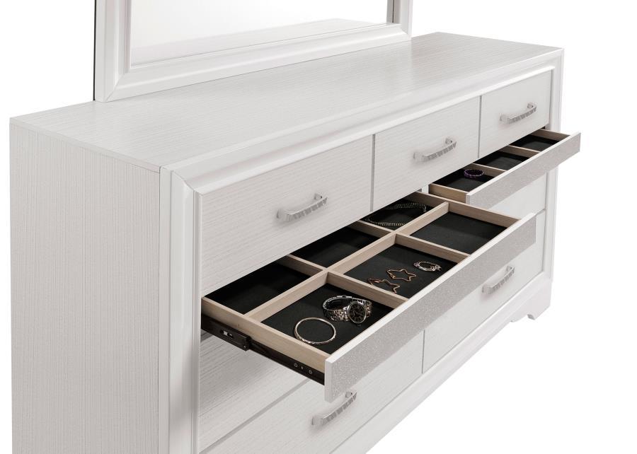 Miranda - 7 - Drawer Dresser - White Dressers modern furniture Contempo Furniture