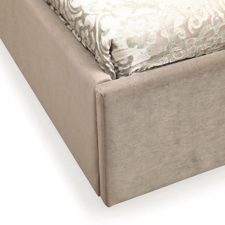 Moontide - Glam Beige Velvet and Brushed Brass Bedroom Set