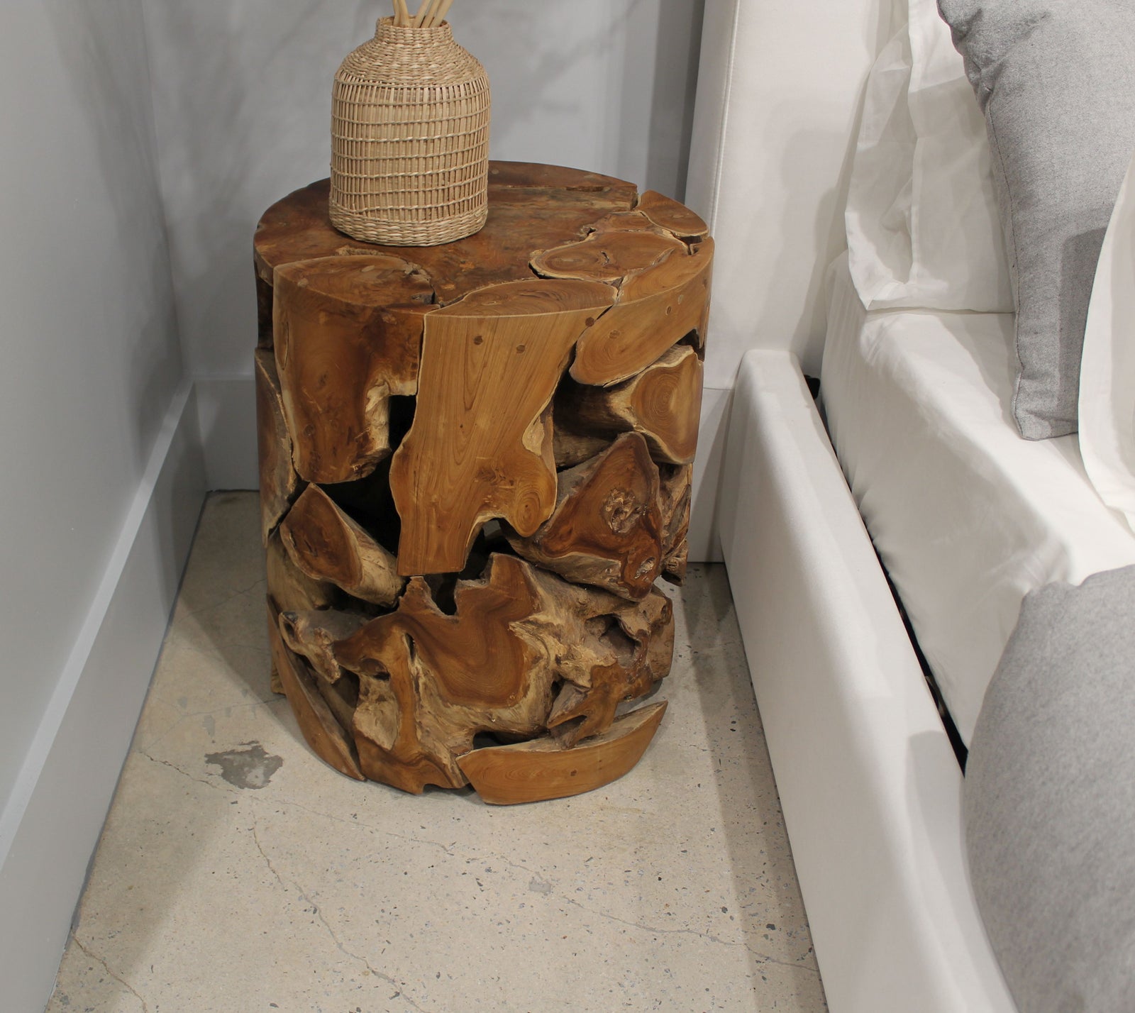 one-teak-slice-round-end-table