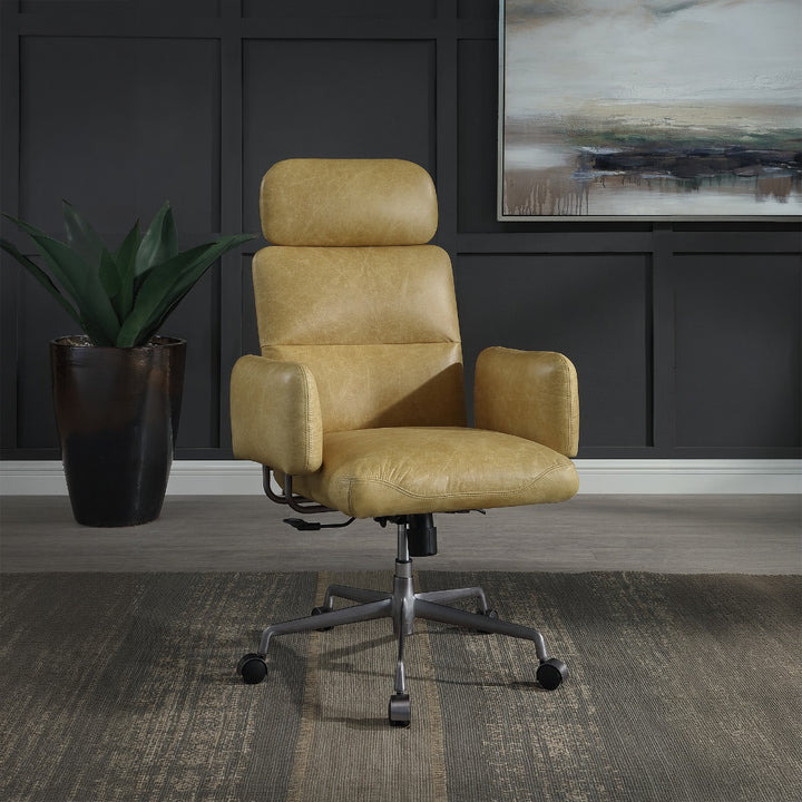 Davu Swivel Office Chair - Vintage Top Grain Leather &amp; Iron