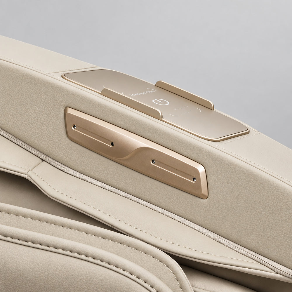 Multi-layered shoulder air compression cells and diamond stitched lining inside the chair.