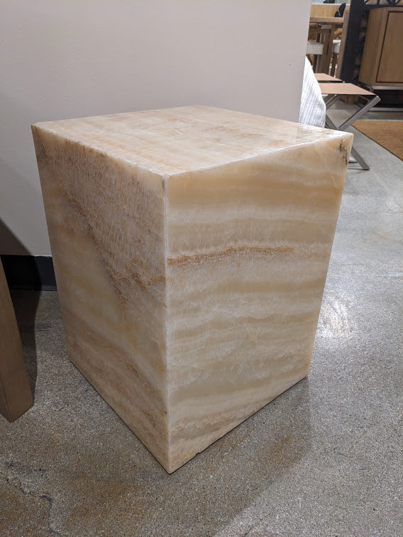 Modus Furniture Jvhv22O One Square Onyx End Table