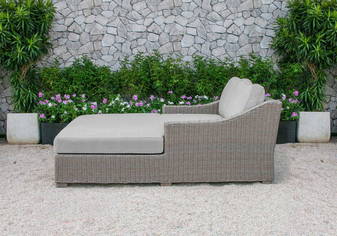 Pismo Outdoor Beige Wicker Sunbed
