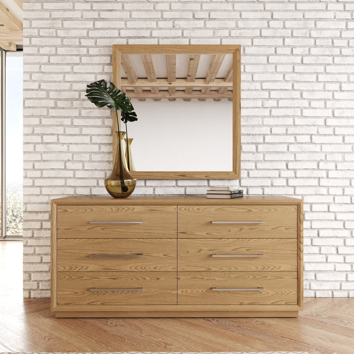 Santa Barbara - Modern Natural Dresser