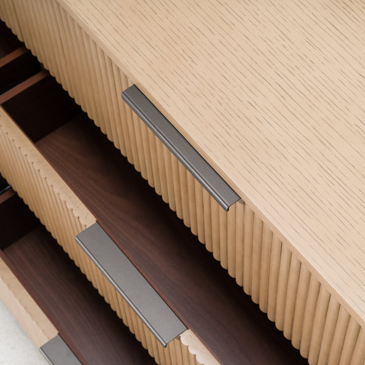 Santa Monica - Modern Natural Oak Dresser