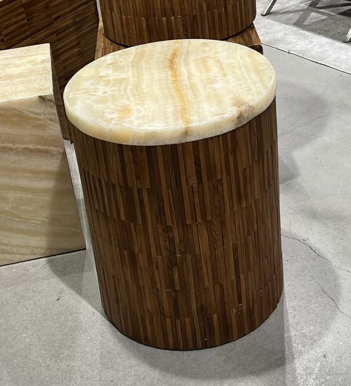 Modus Furniture Jvhs22F One Stone Wood Tile Round End Table In Onyx And Solid Teak