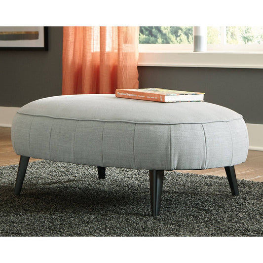 Signature Design by Ashley® Hollyann Oversized Accent Ottoman.