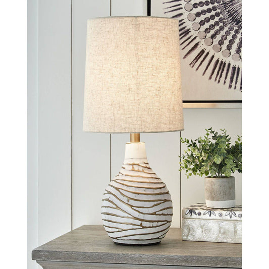 Signature Design by Ashley® Aleela Metal Table Lamp (1/CN).